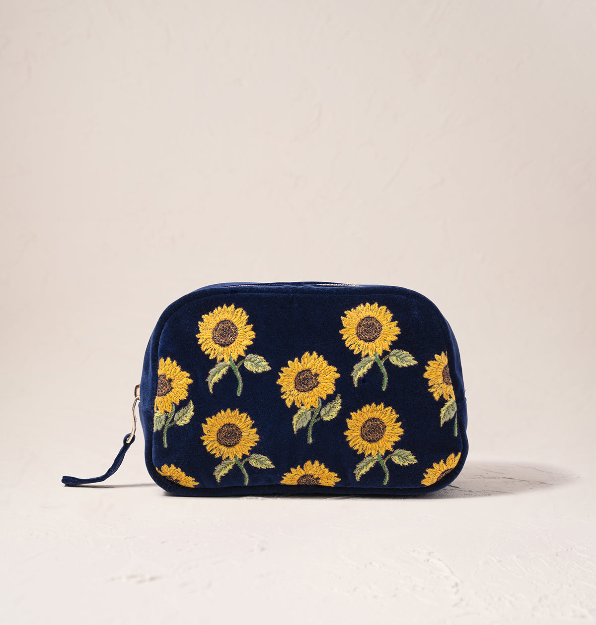 color_navy